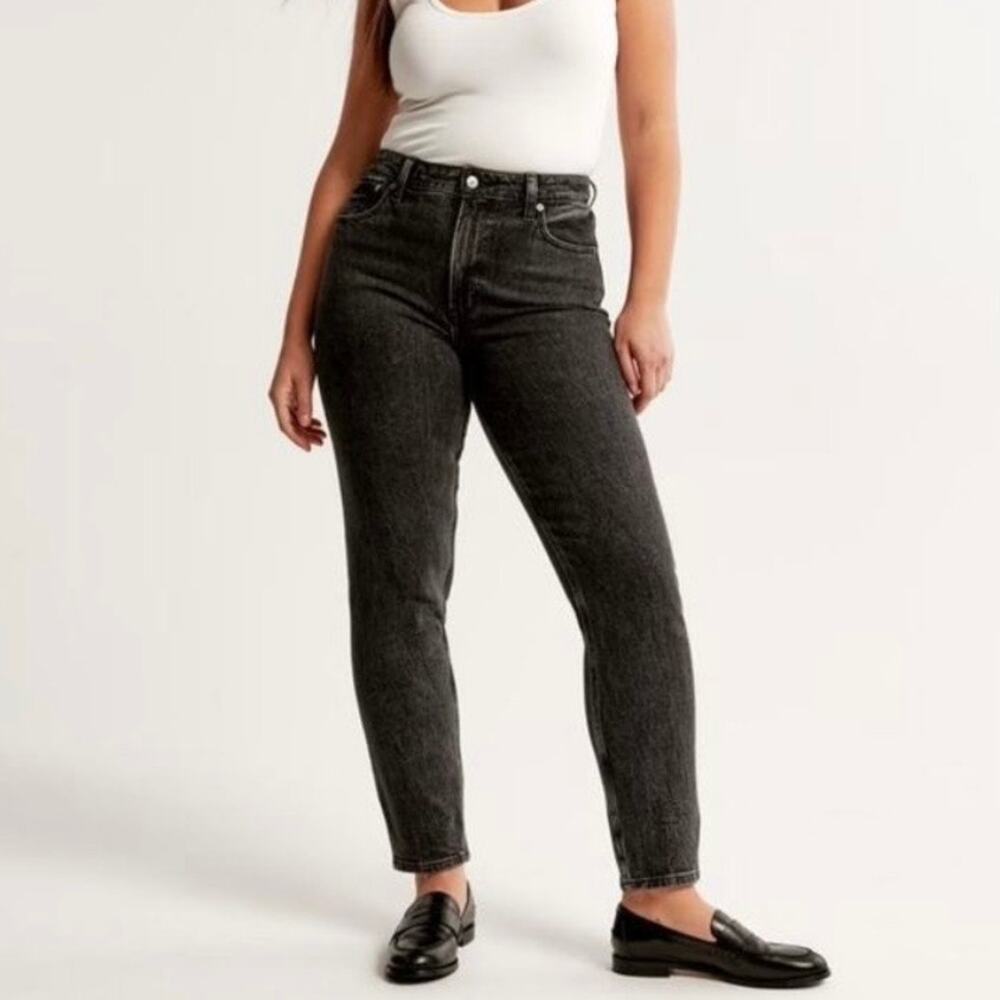 Abercrombie & Fitch Curve Love The Mom High Rise Jeans 26 XS